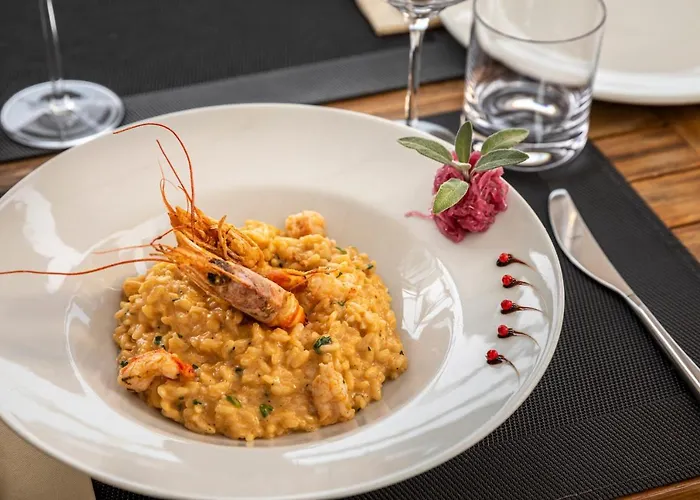 Maistra Select Pineta 3* 브르사르