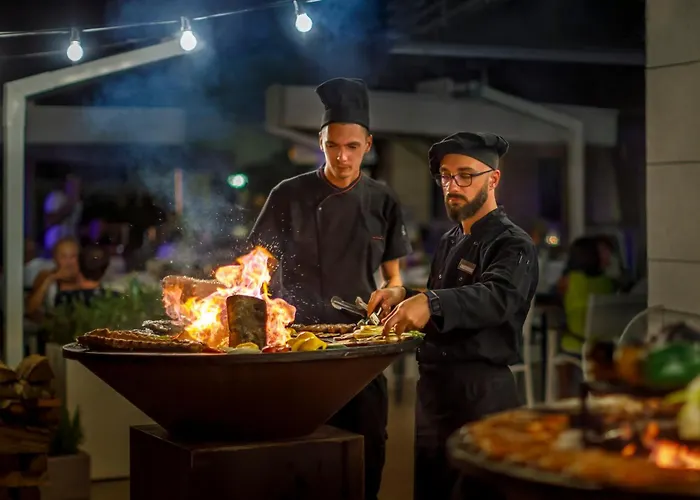 Maistra Select Pineta 3* 브르사르