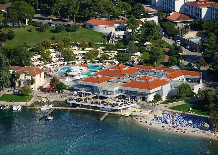 호텔 Maistra Select Pineta 브르사르