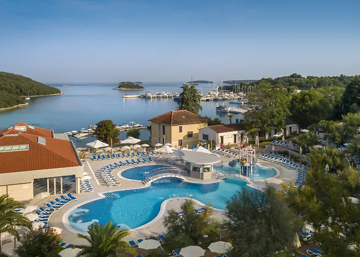 Maistra Select Pineta 호텔 브르사르