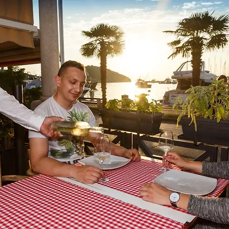 Maistra Select Pineta 3*