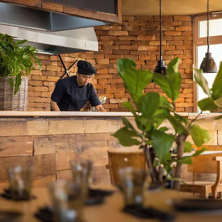 Maistra Select Pineta ורסאר