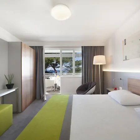 Maistra Select Pineta Hotel 3*