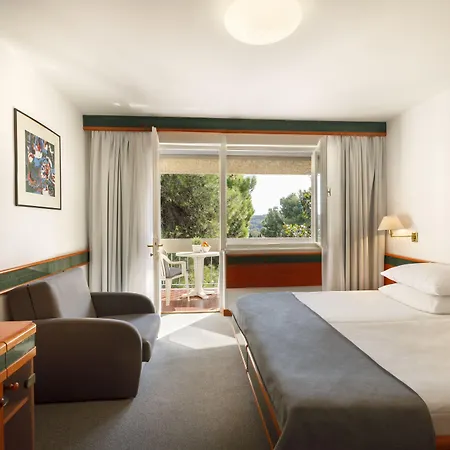 Maistra Select Pineta Hotel 3*